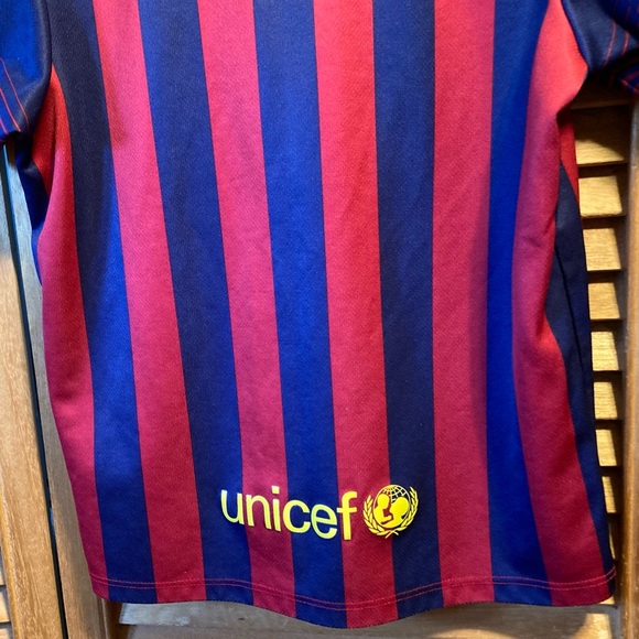 Nike FCB QATAR Blue/Red Soccer Jersey - Picture 11 of 12